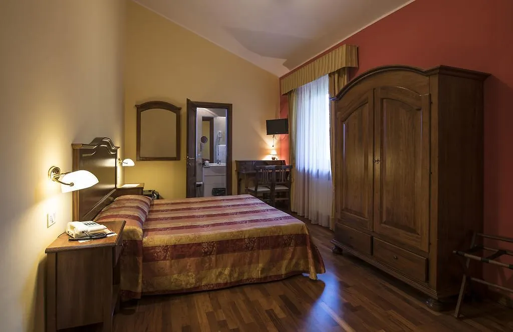 La Torre Ai Mari Hotell Sarteano