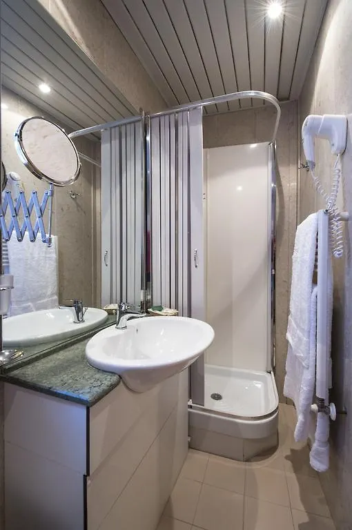 Hotel La Torre Ai Mari Sarteano